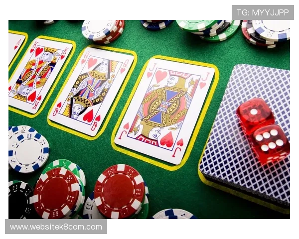 澳门赌场扑克牌玩法全攻略:不同游戏类型的玩法介绍与技巧